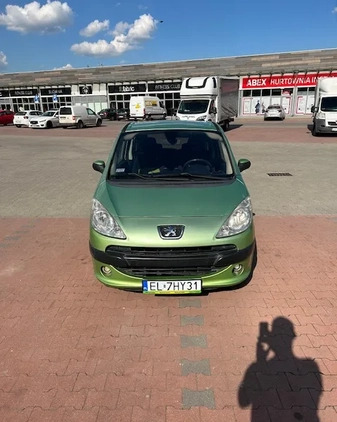 Peugeot 1007 cena 7600 przebieg: 213282, rok produkcji 2006 z Łódź małe 301